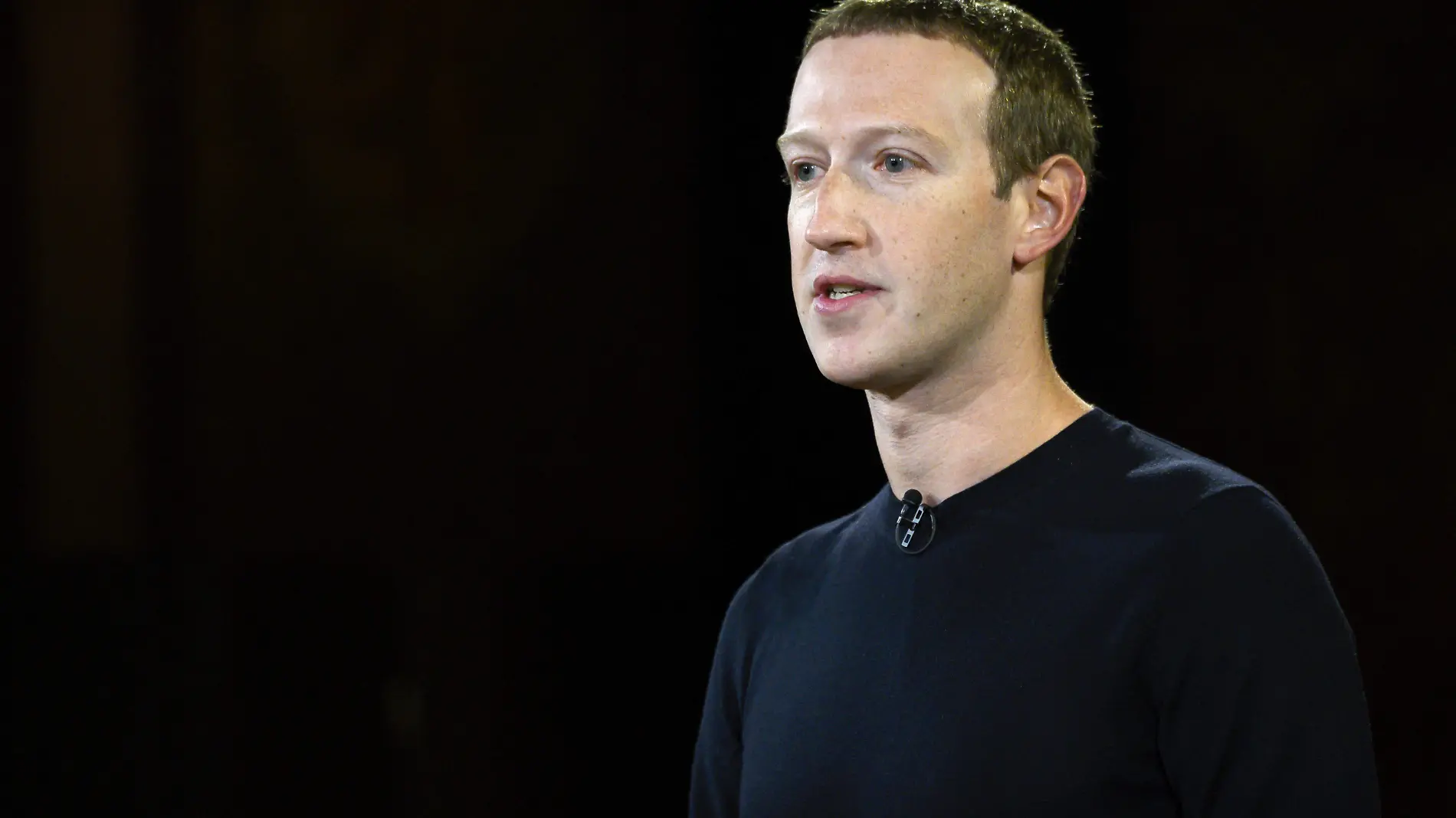 Mark Zuckerberg responde a acusaciones contra Facebook